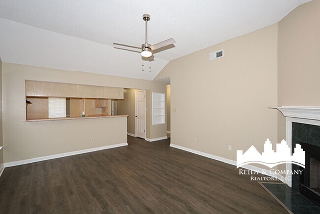 Building Photo - 2189 Rocky Stream Dr