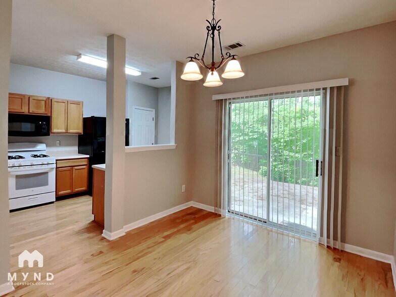 Building Photo - 942 Tree Creek Pkwy