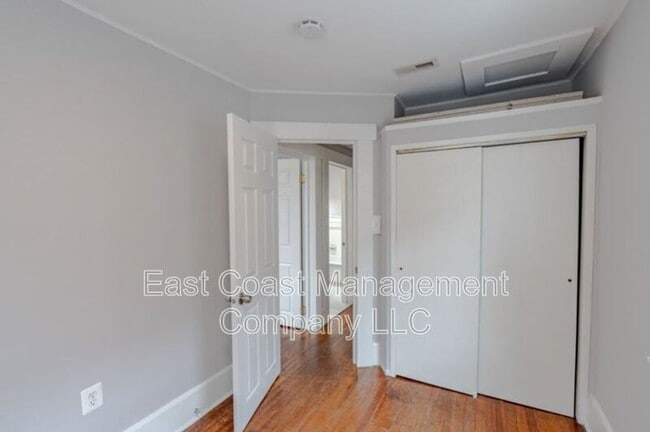 Building Photo - 4231 Berger Ave