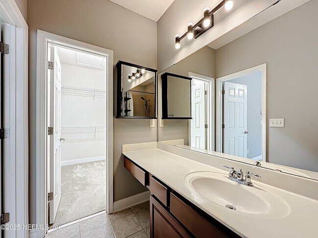 Building Photo - 4590 Capital Dome Dr