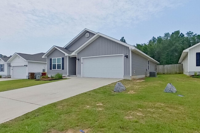Building Photo - 4702 Malay Cir