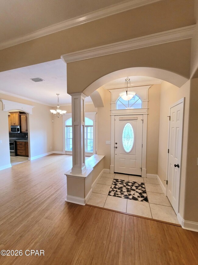 Building Photo - 103 Parkview Xing