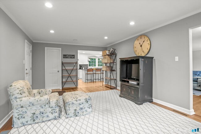 Building Photo - 23 Garden City Rd