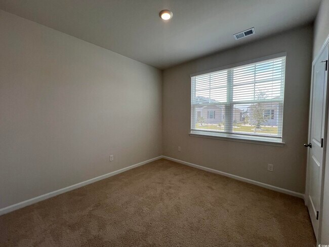 Building Photo - 331 Gringott Ln