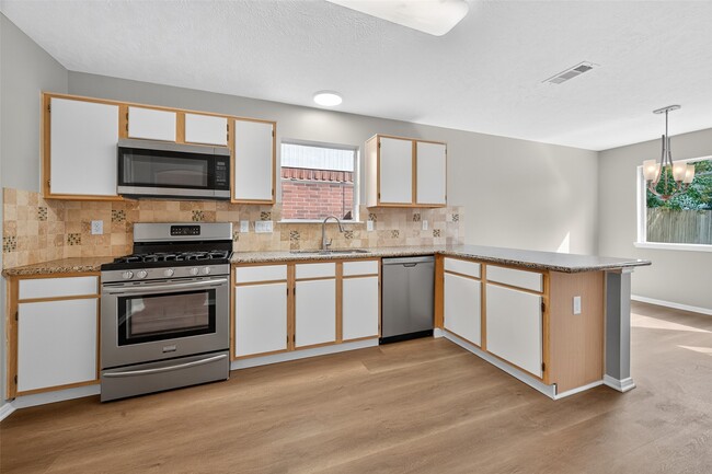 Building Photo - 1826 Oak Valley Dr