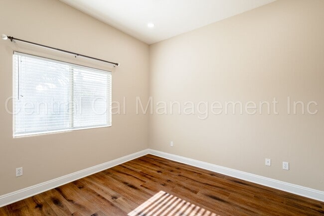 Building Photo - 4 Bedroom/3 Bath Home with Paid Solar - $3395 Per Month!