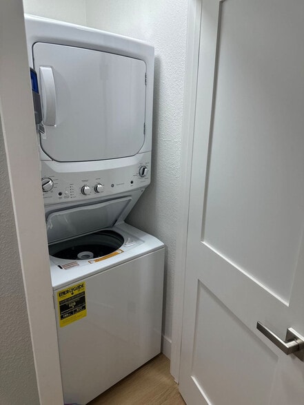 Building Photo - 1839 San Luis Rd