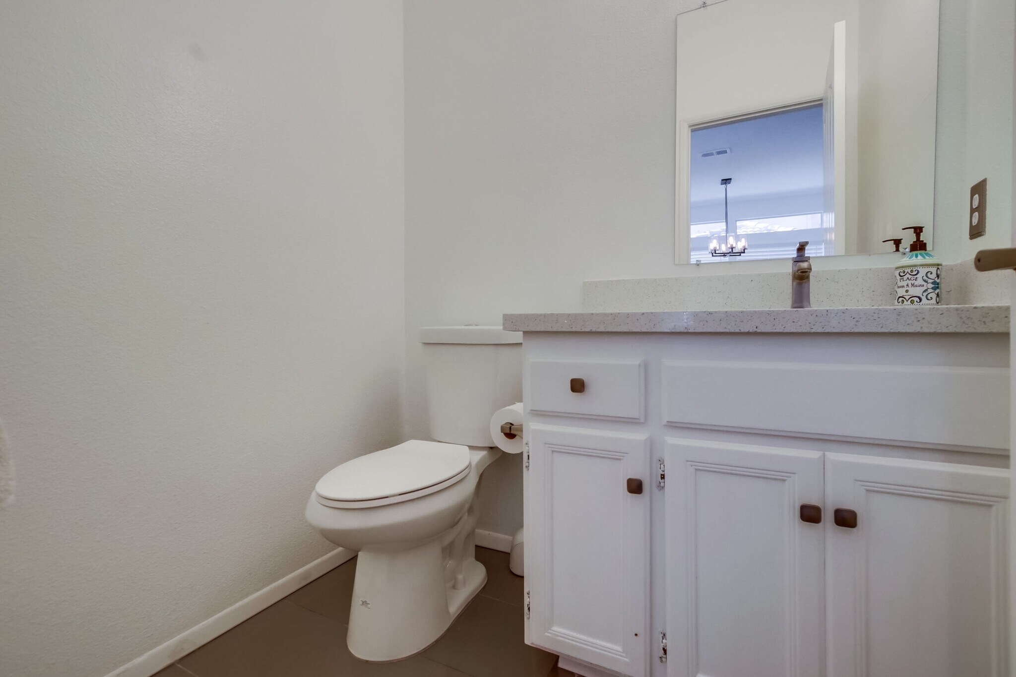 Building Photo - 7140 Calabria Ct