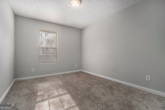 Building Photo - 3788 Waldrop Ln