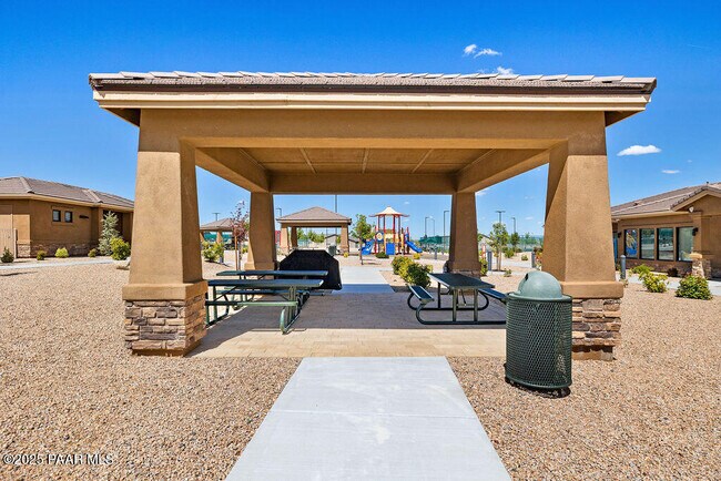 Building Photo - 4505 N Dryden