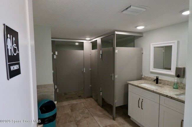 Building Photo - 650 N Atlantic Ave