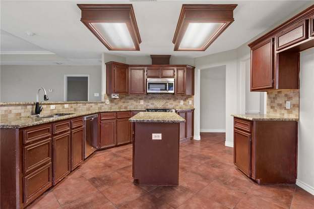 Building Photo - 7902 Snake River Dr