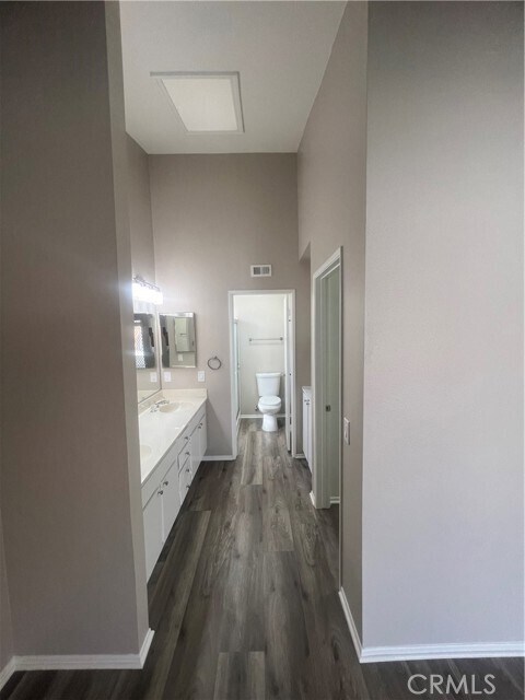 Building Photo - 26328 Columbus Dr