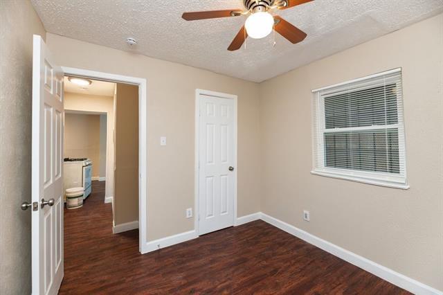 Building Photo - 1037 E Tucker St