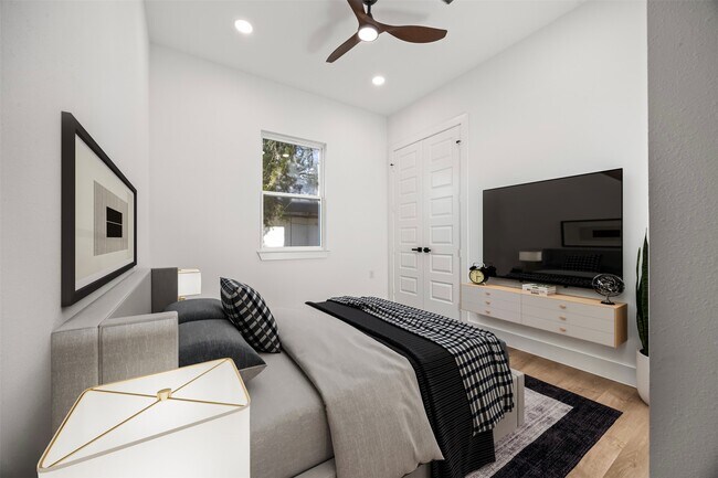 Building Photo - 610 Lettie St