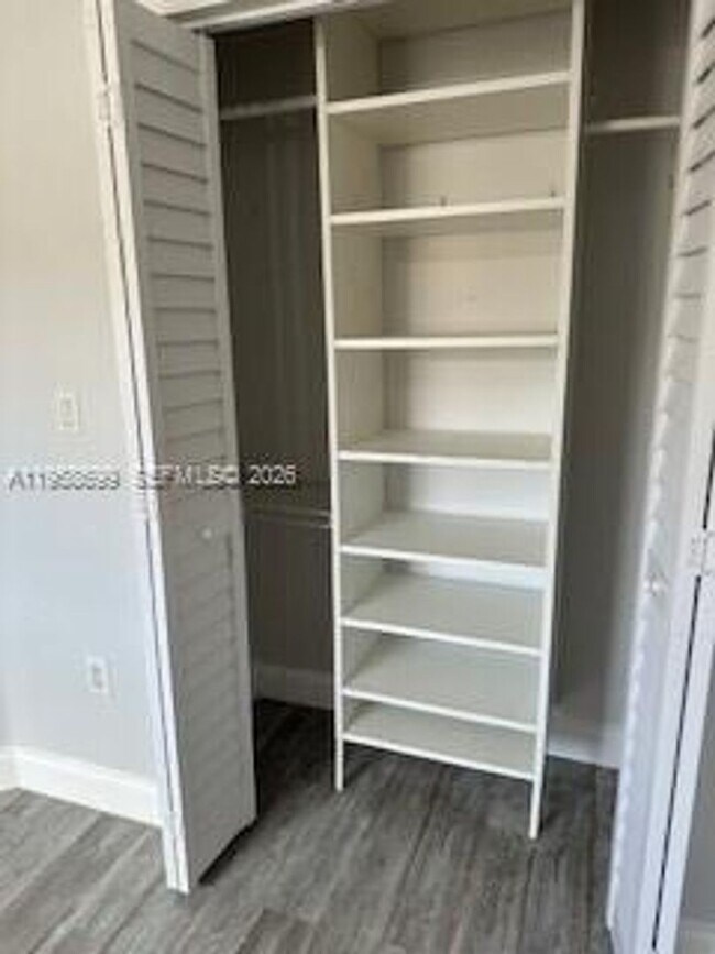 Building Photo - 14042 SW 178th St