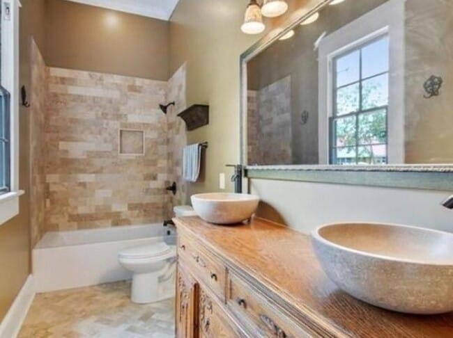 Building Photo - 5036 N Rampart St