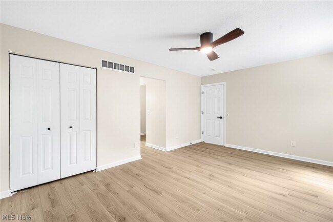 Building Photo - 1216 Waldo Way