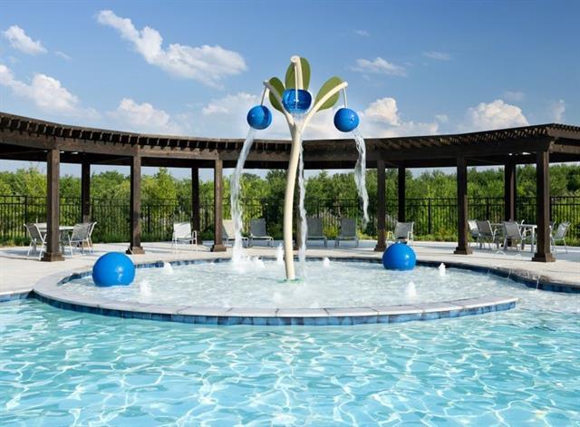 Building Photo - 600 Blanton St