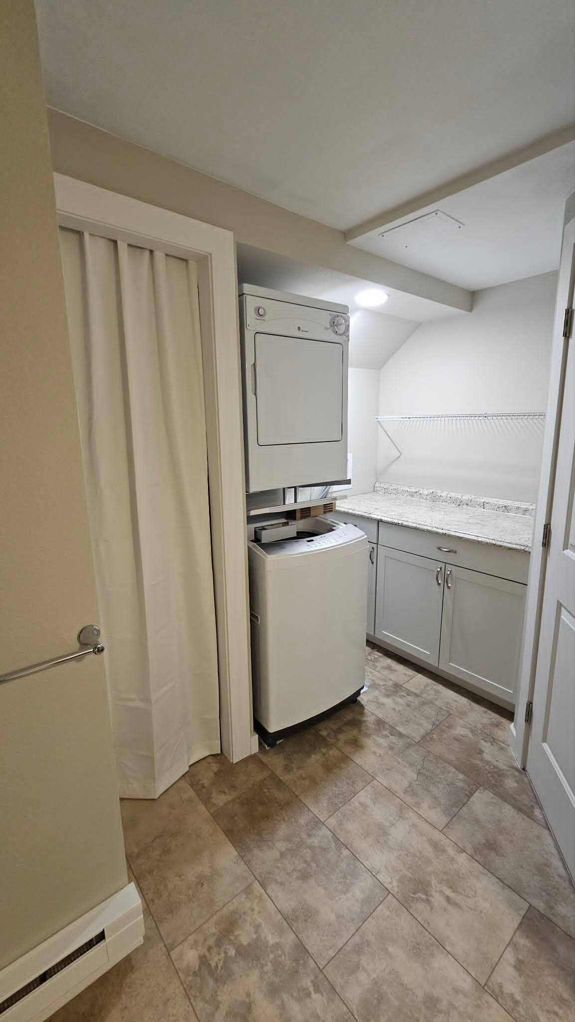 Building Photo - 6945 Native Cir