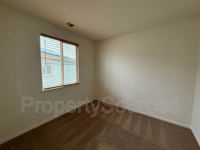 Building Photo - 17340 Ferndale St