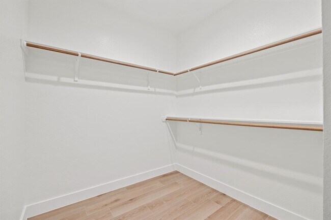 Building Photo - 21679 High Dr