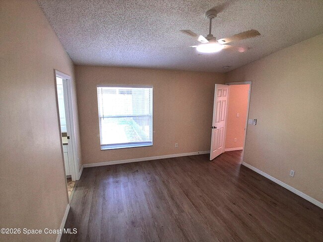 Building Photo - 660 Wickham Lakes Dr