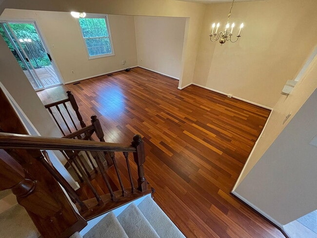 Building Photo - SINGLE FAMILY HOME.