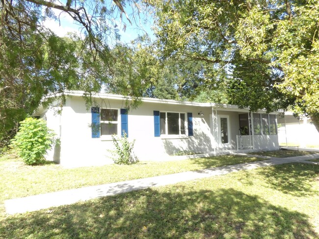 Primary Photo - 3 Bedroom, 1 Bath, 1 car Carport