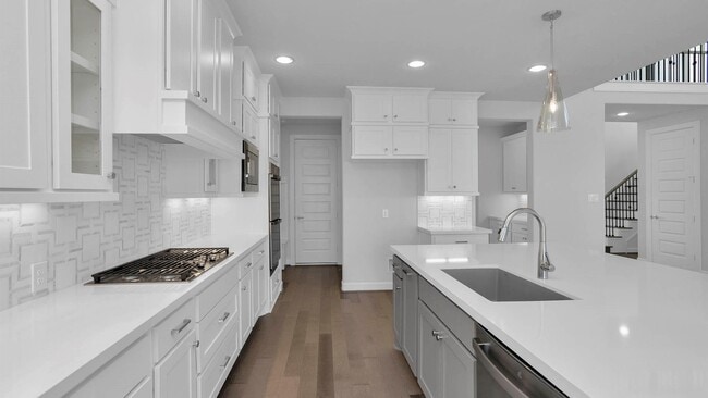 Building Photo - 6802 Mirabeau Ln