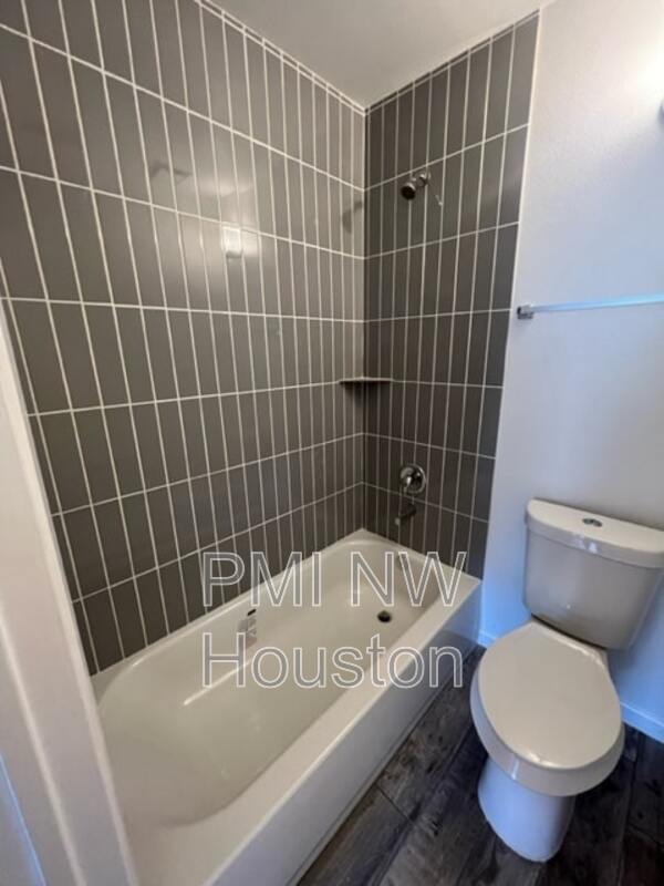 Building Photo - 12651 Ashford Meadow Dr