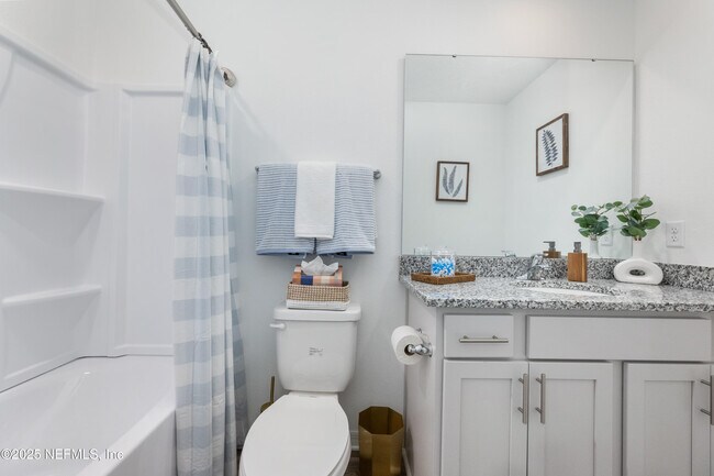 Building Photo - 36 Soria Dr