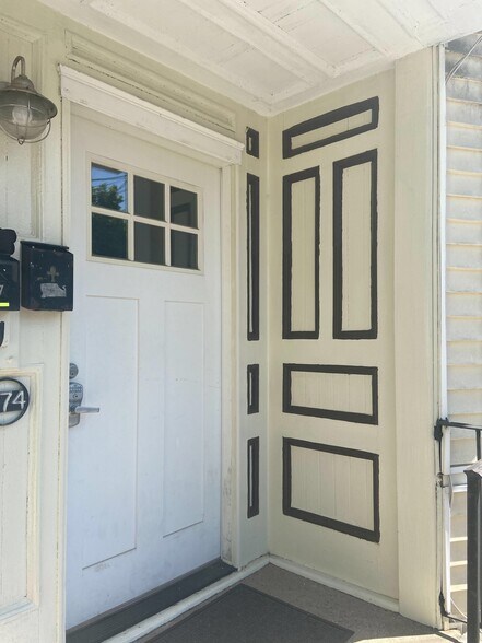 Building Photo - 374 Prospect St