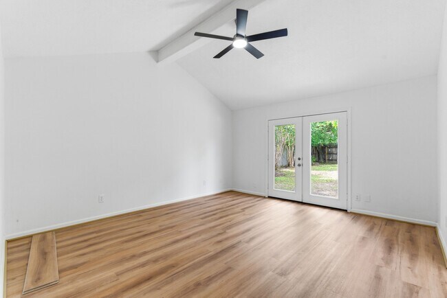 Building Photo - 11631 Inga Ln