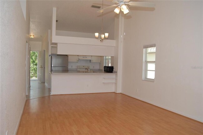 Building Photo - 1512 Rio De Janeiro Ave
