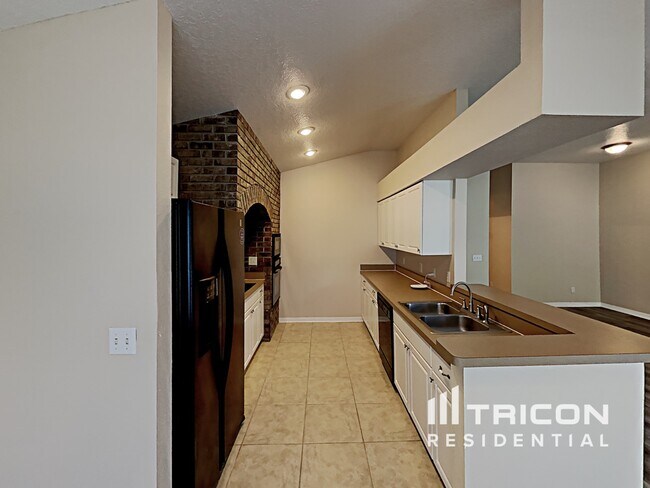Building Photo - 102 Citrus Landing Dr