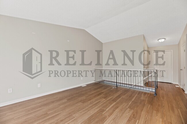 Building Photo - 2928 N Holyoke St