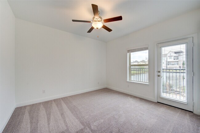 Building Photo - 1417 Adell Rose Ln