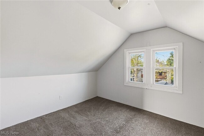 Building Photo - 515 E 143rd St