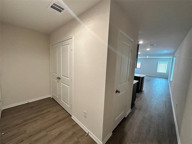 Building Photo - 1325 Brook Ln