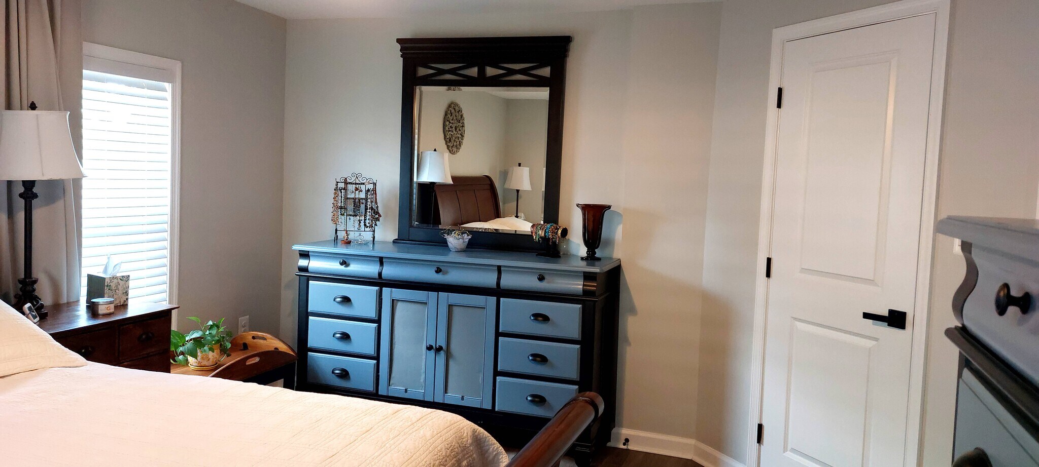 Building Photo - 446 N Loudoun St