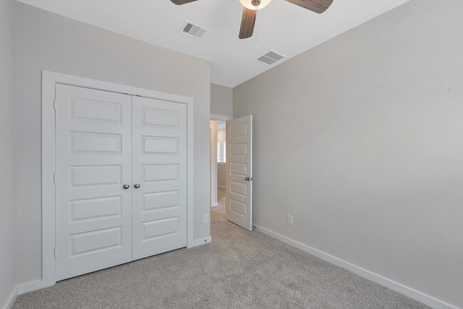 Building Photo - 4208 Lyons Fall Ln