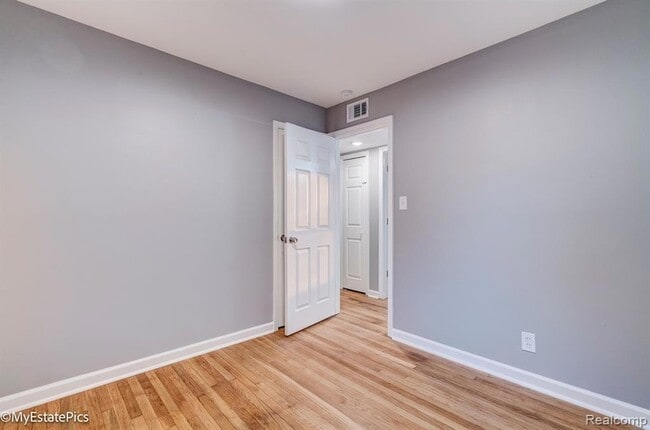 Building Photo - 6151 Helen St