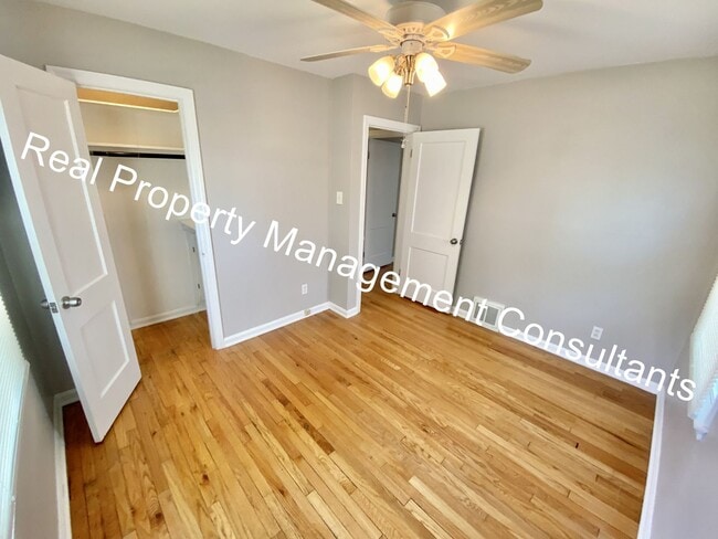 Building Photo - Charming 3-Bedroom Ranch Home in Roeland Park