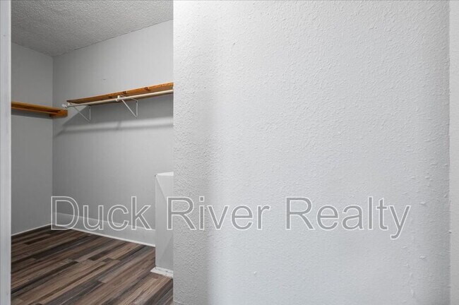 Building Photo - 1603 Highland Ave