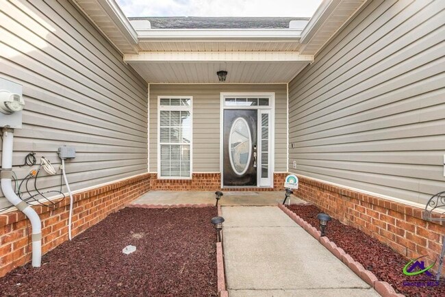 Building Photo - 206 Beau Claire Cir