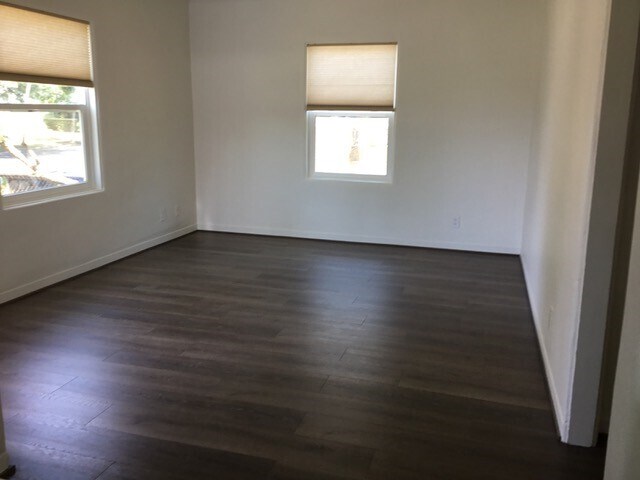 Building Photo - 9038 Hubbard St