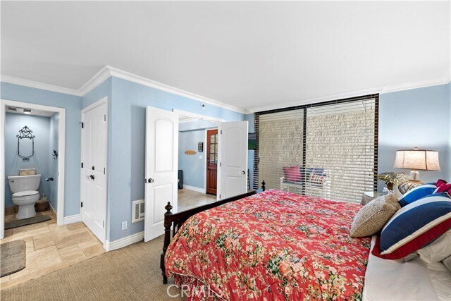 Building Photo - 405 Avenida Granada