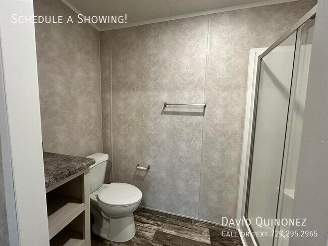 Building Photo - 4614 E Old Trail Rd