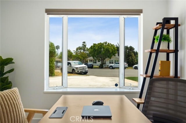Building Photo - 737 Paseo Pl